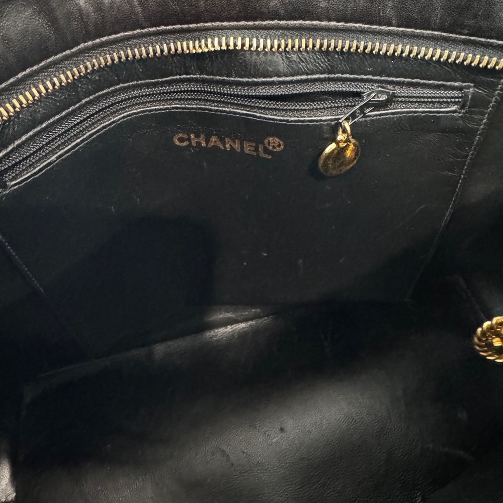 Chanel Medallion Tote - Picture 14 of 17